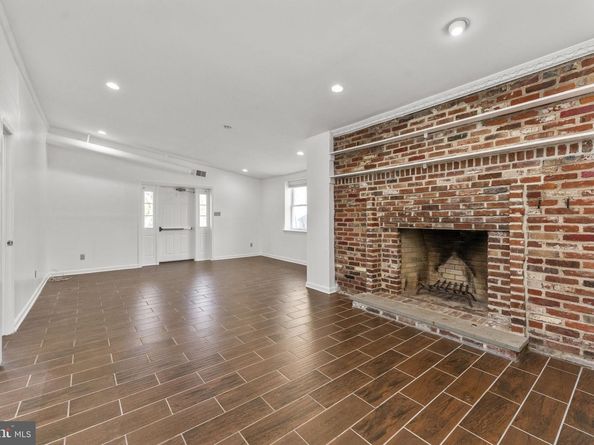 961 Skippack Pike, Blue Bell PA 19422