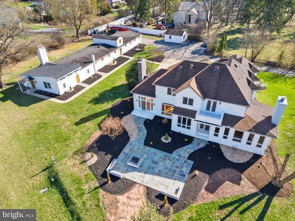 961 Skippack Pike, Blue Bell PA 19422