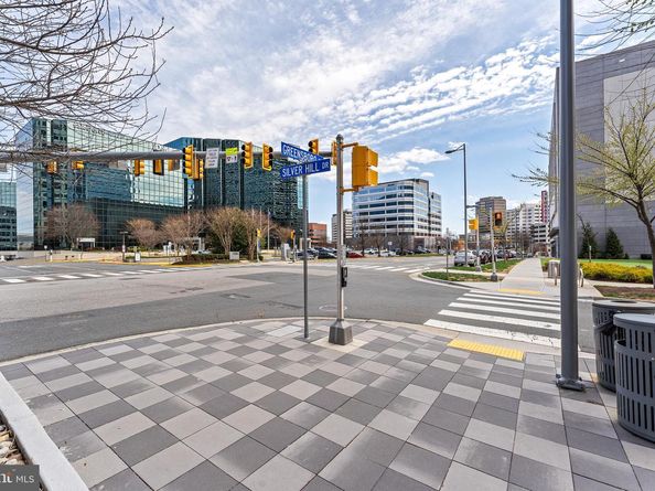 1650 Silver Hill Drive 1709, Mclean VA 22102