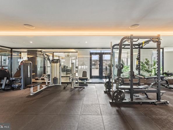 1650 Silver Hill Drive 1709, Mclean VA 22102