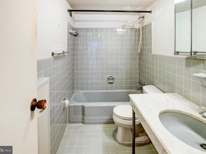 4201 Cathedral Avenue NW 201E, Washington DC 20016