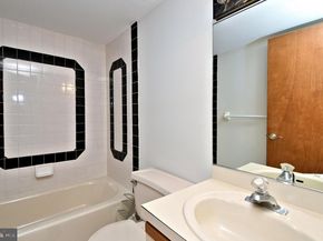 308 Balligomingo Road, Conshohocken PA 19428
