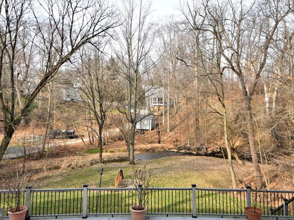 308 Balligomingo Road, Conshohocken PA 19428