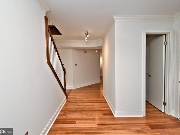 308 Balligomingo Road, Conshohocken PA 19428