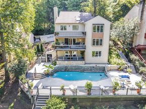 308 Balligomingo Road, Conshohocken PA 19428