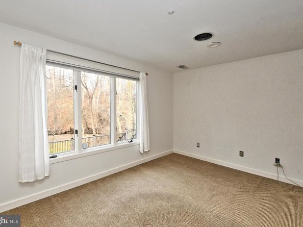 308 Balligomingo Road, Conshohocken PA 19428