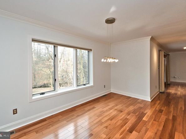 308 Balligomingo Road, Conshohocken PA 19428