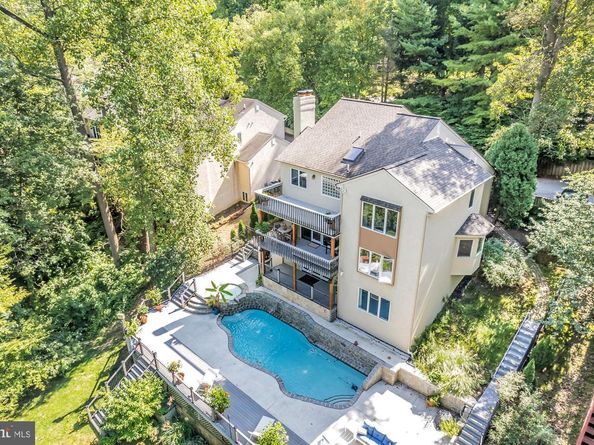 308 Balligomingo Road, Conshohocken PA 19428