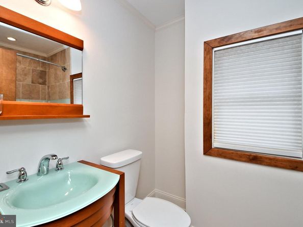 308 Balligomingo Road, Conshohocken PA 19428