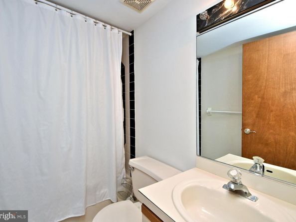 308 Balligomingo Road, Conshohocken PA 19428