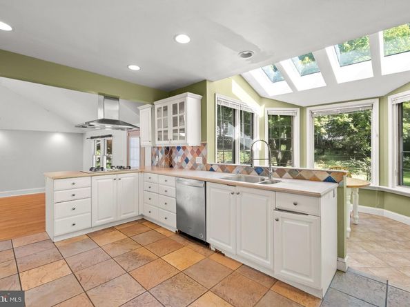 427 Cotswold Lane, Wynnewood PA 19096