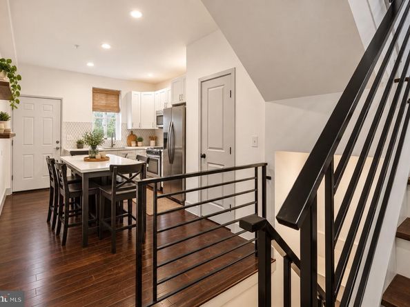 1770 Waterloo Street, Philadelphia PA 19122