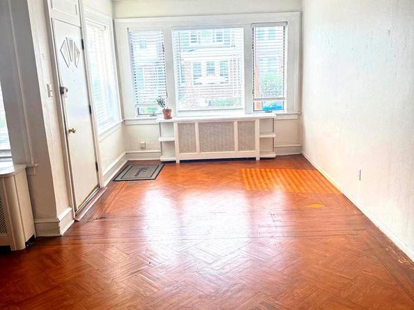 653 Gerhard Street, Philadelphia PA 19128