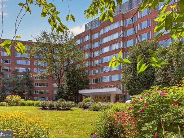 4000 Tunlaw Road NW 705, Washington DC 20007