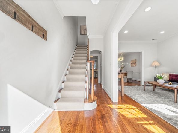 2303 38TH Street NW, Washington DC 20007