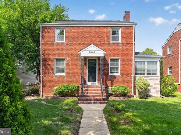 2539 Washington Boulevard, Arlington VA 22201