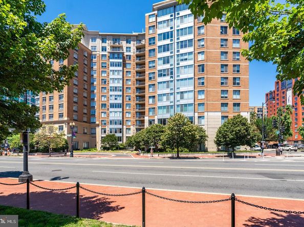 555 Massachusetts Avenue NW 1417, Washington DC 20001