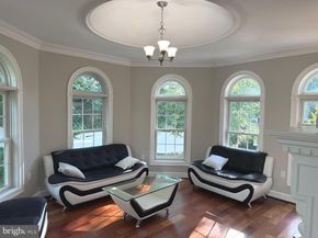 6529 Fairlawn Drive, Mclean VA 22101
