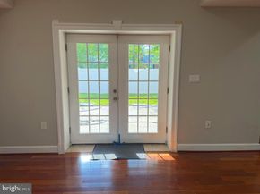 6529 Fairlawn Drive, Mclean VA 22101