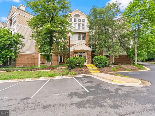 12919 Alton Square 101, Herndon VA 20170