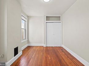 277 Lemonte Street, Philadelphia PA 19128
