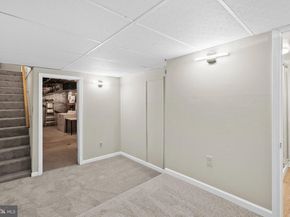 277 Lemonte Street, Philadelphia PA 19128