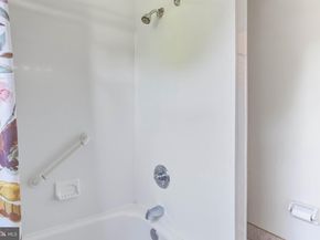 342 Alberts Way, Langhorne PA 19047
