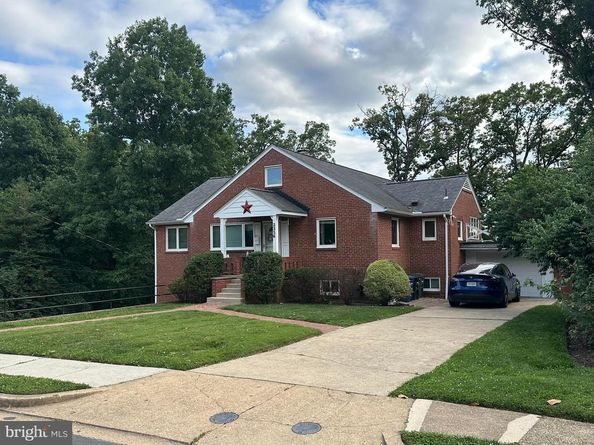 2356 Pierce Street, Arlington VA 22202