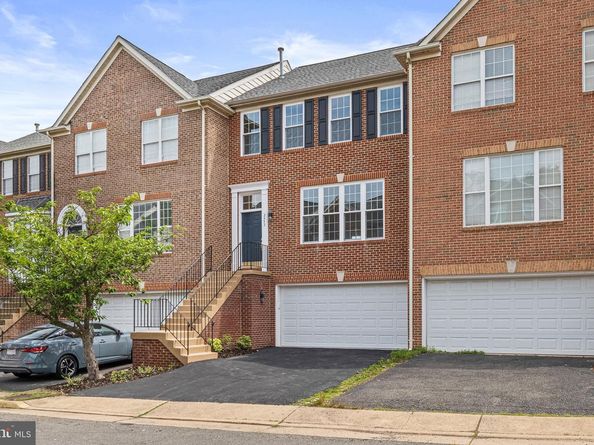 2453 Founders Way, Herndon VA 20171