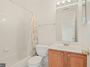 2453 Founders Way, Herndon VA 20171