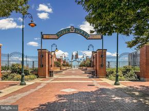 128 South Street 3R, Philadelphia PA 19147