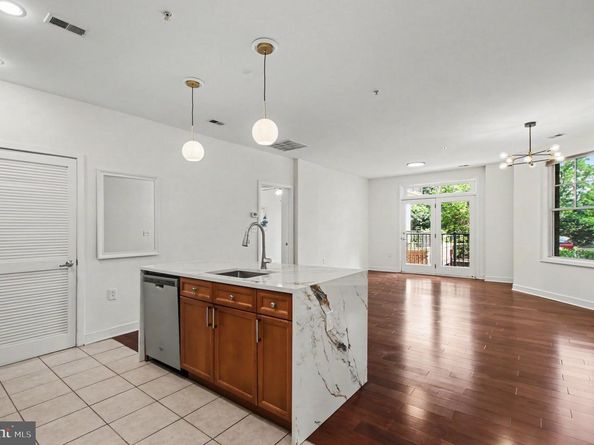 181 E Reed Avenue 201, Alexandria VA 22305