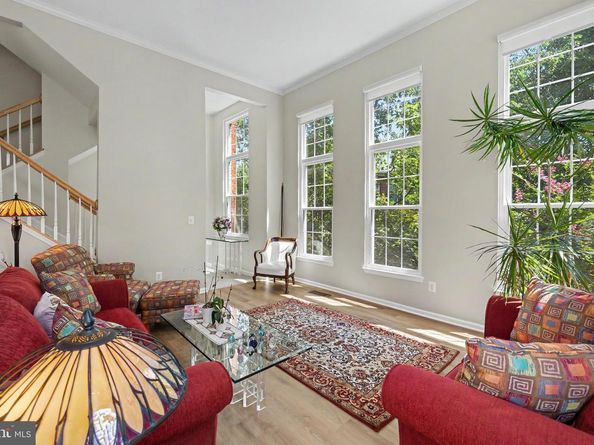 5022 Barbour Drive B, Alexandria VA 22304