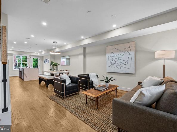 615 Morton Place NE, Washington DC 20002