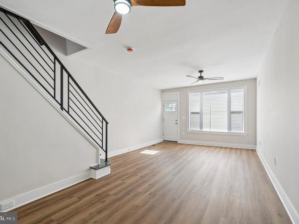 2602 S 10TH Street, Philadelphia PA 19148