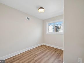 2602 S 10TH Street, Philadelphia PA 19148