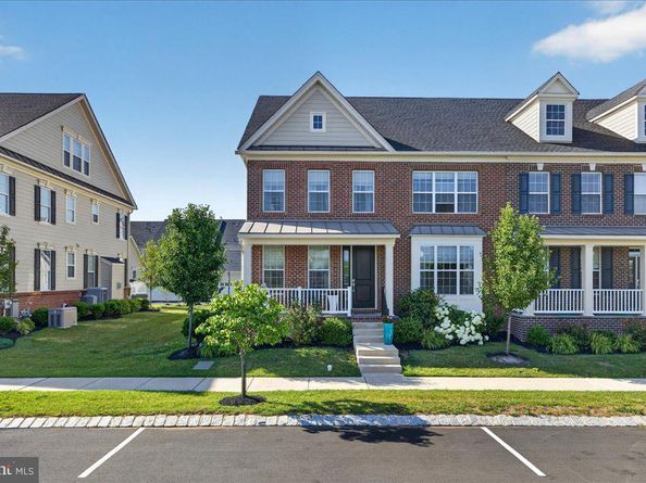 4858 W Blossom Drive, Doylestown PA 18902
