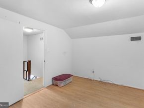 1861 Garth Road, Philadelphia PA 19116