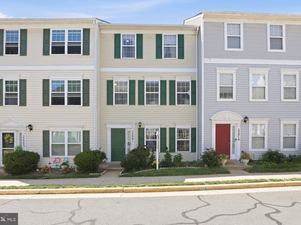 22981 Fleet Terrace, Sterling VA 20166