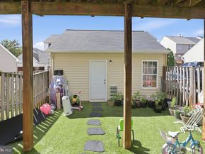 22981 Fleet Terrace, Sterling VA 20166