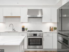 701 N Henry Street 504, Alexandria VA 22314