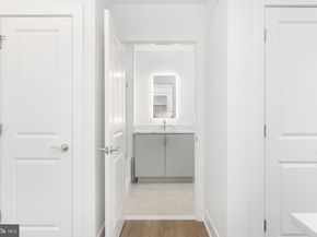 701 N Henry Street 504, Alexandria VA 22314