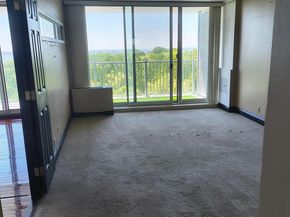 3900 Ford Road 17M, Philadelphia PA 19131