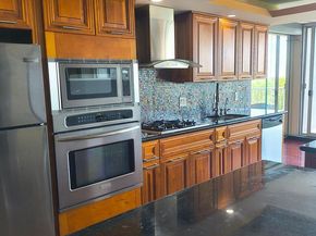 3900 Ford Road 17M, Philadelphia PA 19131