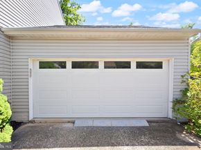 104 Briarwood Court, Sterling VA 20164