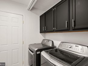 104 Briarwood Court, Sterling VA 20164