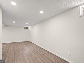 104 Briarwood Court, Sterling VA 20164
