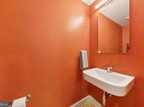 1301 Potomac Avenue SE 2, Washington DC 20003