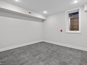 2146 N Front Street, Philadelphia PA 19122