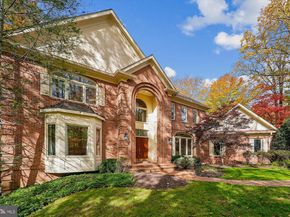 308 Sinegar Place, Potomac Falls VA 20165